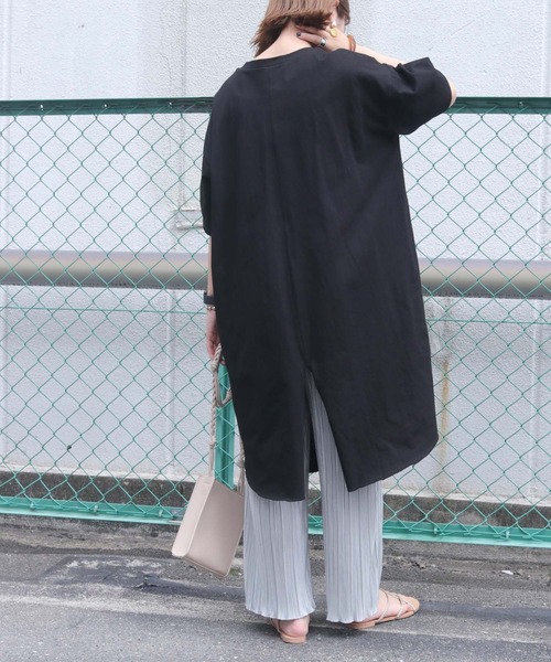 HER CLOSET（ハークローゼット）の「【HERCLOSET】7オンスヘビーウェイトコットンバックスリットTシャツワンピース（ワンピース・レディース・ブラック/チャコールグレー/ベージュ/ブルー/パープル/ホワイト・M）」の21枚目の写真