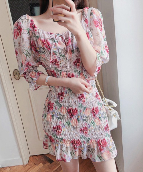 Jasmine ワンピース ワンピース ドレスgrandiflorum ジャスミングランディフローラム のファッション 花柄シャーリングミニ丈ワンピース ワンピース Jasmine