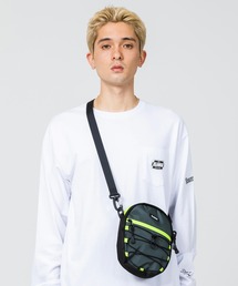 XLARGE�i�G�N�X�g�����[�W�j�́uTACTICAL SHOULDER BAG�i�V�����_�[�o�b�O�j�v