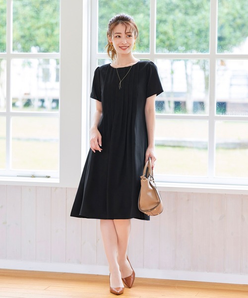 ワンピーススタイルアップも叶う ピンタックワンピース ワンピース Tiaclasse ティアクラッセ のファッション