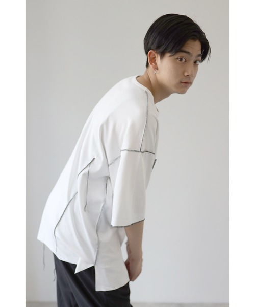 CREARE -LINO-（クレアーレリノ）の「配色 アウトロック  アシメデザイン オーバーサイズ Tシャツ（Tシャツ/カットソー・メンズ・ホワイト/ブラック・FREE）」の6枚目の写真