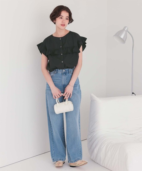 titivate（ティティベイト）の「フレンチスリーブフリルブラウス（シャツ/ブラウス・レディース・ベージュ系その他/ブラック/オフホワイト/ブルー系その他/グリーン系その他/ブラック系その他/ネイビー・S/M）」の15枚目の写真