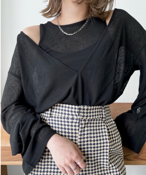 Solace（ソレイス）の「シアーリブVネックレイヤードトップス（Tシャツ/カットソー・レディース・グリーン/ホワイト/ブラック・FREE）」の3枚目の写真