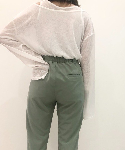 Solace（ソレイス）の「シアーリブVネックレイヤードトップス（Tシャツ/カットソー・レディース・グリーン/ホワイト/ブラック・FREE）」の10枚目の写真