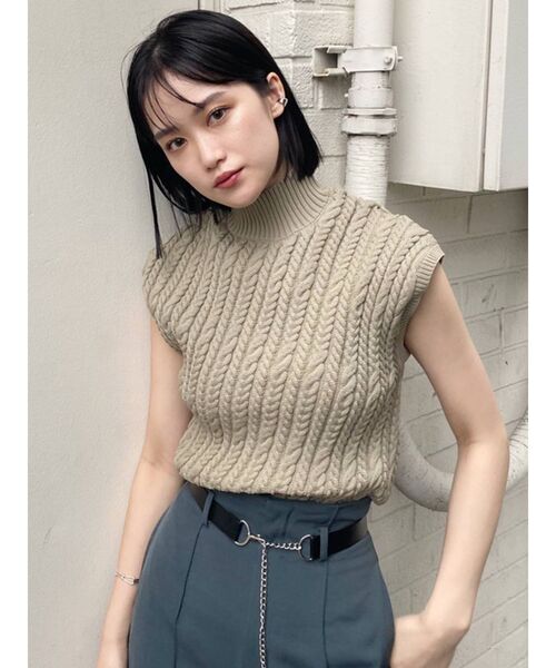 MURUA（ムルーア）の「チェーンケーブルニットタンク（ニット/セーター・レディース・グレー/マスタード/ベージュ・FREE）」の15枚目の写真