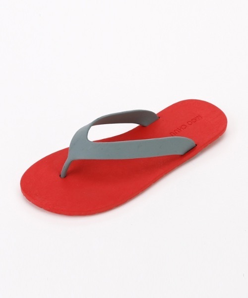moochuu(ムーチュー)の「【moochuu 】MC01 フリップフロップ / MC01 Flipflop(サンダル・レディース・レッド/ブラック/イエロー×グリーン/ブラウン×イエロー/ブラウン/ブラック×イエロー/バイオレット/ピンク/グレイッシュブルー/グレー/チョコ・35/37/40/39/42/44)」の4枚目の写真