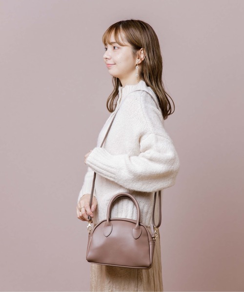 flower（フラワー）の「クラシックハンドバッグ（ハンドバッグ・レディース・ブラック/ブラウン・FREE）」の2枚目の写真