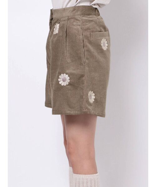 merry jenny(メリージェニー)の「コール刺繍ショートパンツ(その他パンツ・レディース・ブラック/ブラウン/アイボリー・FREE)」の17枚目の写真