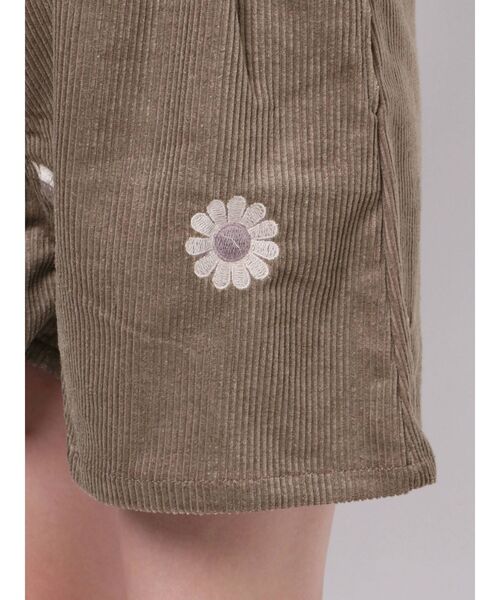 merry jenny(メリージェニー)の「コール刺繍ショートパンツ(その他パンツ・レディース・ブラック/ブラウン/アイボリー・FREE)」の7枚目の写真