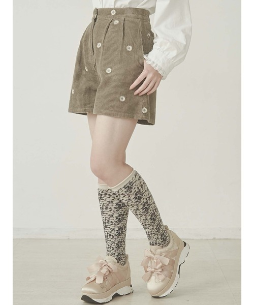 merry jenny(メリージェニー)の「コール刺繍ショートパンツ(その他パンツ・レディース・ブラック/ブラウン/アイボリー・FREE)」の3枚目の写真