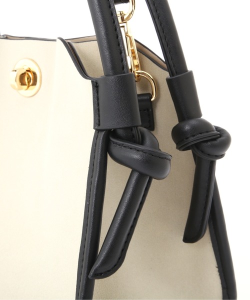 NATURAL BEAUTY BASIC（ナチュラルビューティーベーシック）の「パイピングボクシートート（トートバッグ・レディース・ブラック/カーキ・ﾌﾘ-）」の13枚目の写真