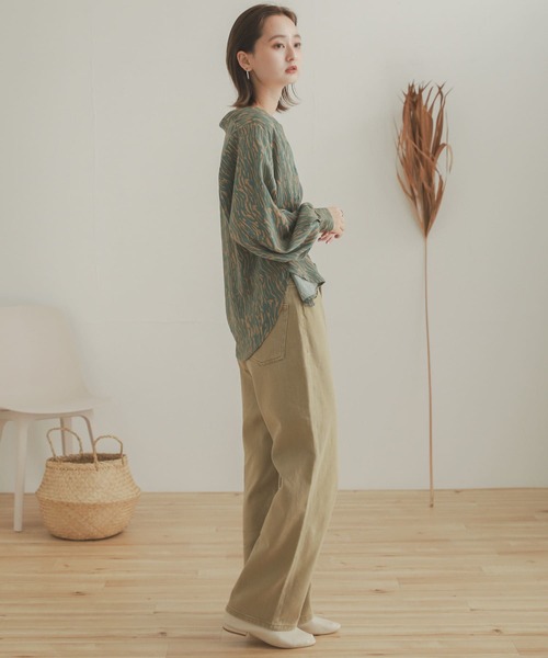 SENSE OF PLACE by URBAN RESEARCH（センスオブプレイスバイアーバンリサーチ）の「ソフトストライプタックスリーブシャツ（Tシャツ/カットソー・レディース・ブラック系その他/グリーン系その他/ベージュ系その他・ONE）」の14枚目の写真