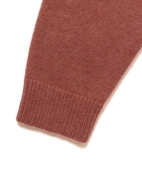 ADAM ET ROPE'（アダムエロペ）の「アルパカブレンド 7G クルーネック 天竺編みニット（ニット/セーター・メンズ・ダークブラウン/ベージュ系その他/ライトグリーン/ピンク系その他・M/L）」の8枚目の写真