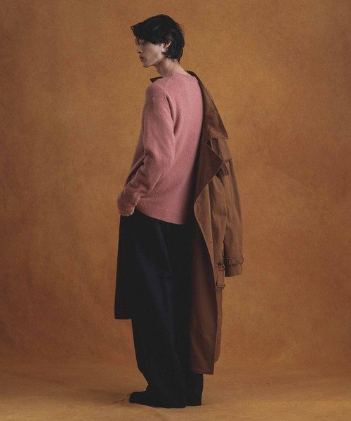 ADAM ET ROPE'（アダムエロペ）の「アルパカブレンド 7G クルーネック 天竺編みニット（ニット/セーター・メンズ・ダークブラウン/ベージュ系その他/ライトグリーン/ピンク系その他・M/L）」の7枚目の写真