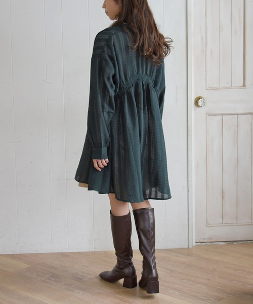 sango（sango）の「スクエアトゥヒールストレッチロングブーツ（ブーツ・レディース・ダークブラウン/アイボリー/ブラック/グレイッシュベージュ・3L/L/S/LL/M/SS）」の17枚目の写真