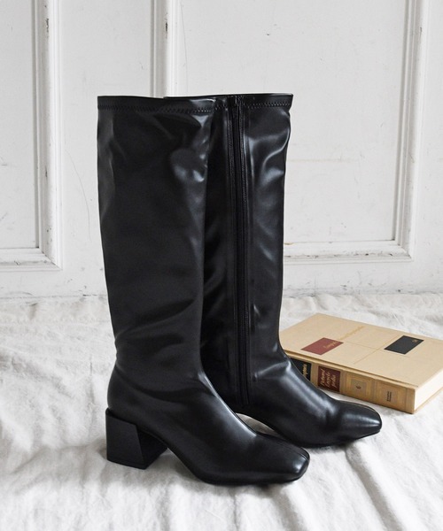 sango（sango）の「スクエアトゥヒールストレッチロングブーツ（ブーツ・レディース・ダークブラウン/アイボリー/ブラック/グレイッシュベージュ・3L/L/S/LL/M/SS）」の14枚目の写真