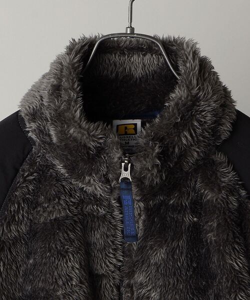 Russell Athletic(ラッセルアスレティック)の「【WEB限定/SHIPS別注】RUSSELL ATHLETIC: ボアフリース ミリタリー スタンドカラー ブルゾン(ブルゾン・メンズ・チャコールグレー/ブラック/キャメル・SMALL/MEDIUM/LARGE/X-LARGE)」の17枚目の写真