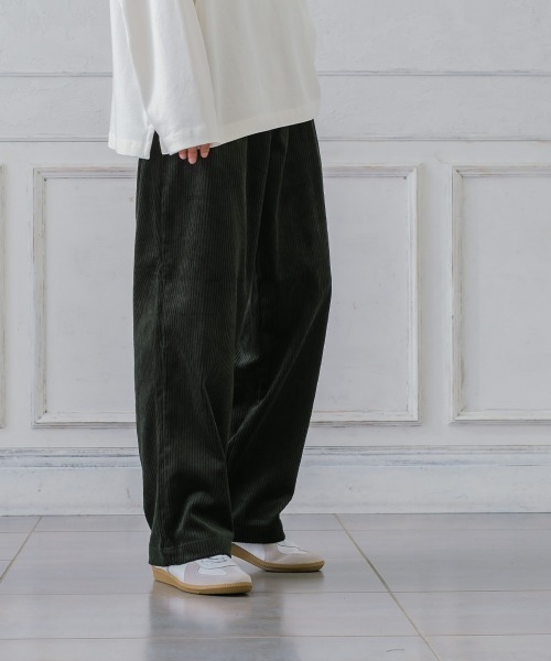 improves（インプローブス）の「太ピッチ コーデュロイ ワイドパンツ（その他パンツ・メンズ・サックスブルー/ブラック/ダークブラウン/ダークグリーン/アイボリー・LARGE/MEDIUM）」の21枚目の写真