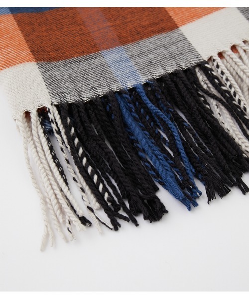 AZUL by moussy（アズールバイマウジー）の「COLOR CHECK STOLE/カラーチェックストール（ストール/ショール・レディース・オレンジ系その他/ブラウン系その他・FREE）」の13枚目の写真