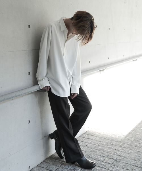 G.O.C（ジーオーシー）の「オーバーサイズドレープドルマンシャツ（シャツ/ブラウス・メンズ・ワイン/ブラック/チャコールグレー/ホワイト/ベージュ/ブルー・SMALL/MEDIUM/LARGE）」の19枚目の写真