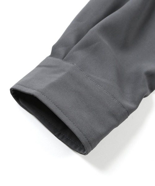 G.O.C（ジーオーシー）の「オーバーサイズドレープドルマンシャツ（シャツ/ブラウス・メンズ・ワイン/ブラック/チャコールグレー/ホワイト/ベージュ/ブルー・SMALL/MEDIUM/LARGE）」の9枚目の写真