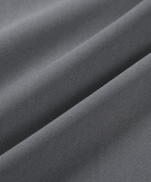 G.O.C（ジーオーシー）の「オーバーサイズドレープドルマンシャツ（シャツ/ブラウス・メンズ・ワイン/ブラック/チャコールグレー/ホワイト/ベージュ/ブルー・SMALL/MEDIUM/LARGE）」の14枚目の写真