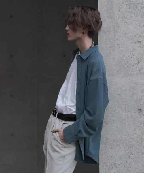 G.O.C（ジーオーシー）の「オーバーサイズドレープドルマンシャツ（シャツ/ブラウス・メンズ・ワイン/ブラック/チャコールグレー/ホワイト/ベージュ/ブルー・SMALL/MEDIUM/LARGE）」の8枚目の写真