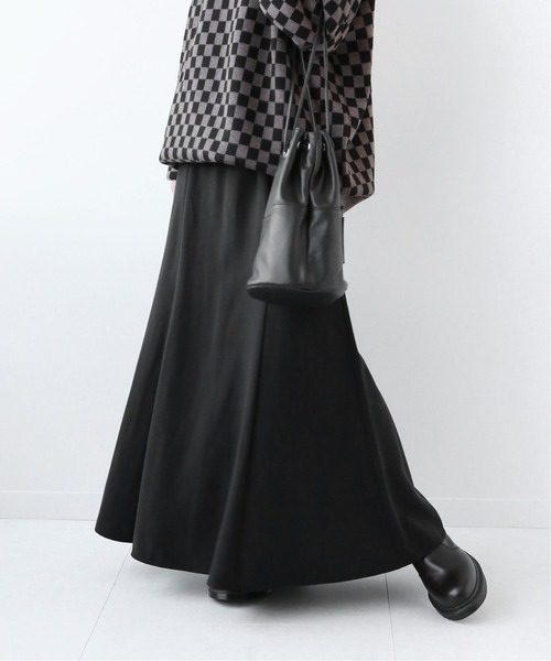 JOURNAL STANDARD relume（ジャーナルスタンダード　レリューム）の「《追加3》フィブリルレーヨンポリエステルマーメイドスカート◆（スカート・レディース・ブラック/ベージュ・38/36）」の21枚目の写真