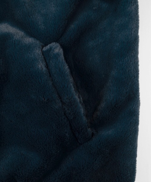 make a ray!（メイク ア レイ！）の「アップリケ刺繍 ボアフリース リブラインスタジャン/ファースタジャン（スタジャン・レディース・ネイビー/グリーン・M/L）」の5枚目の写真