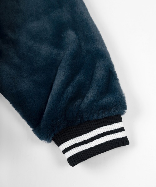 make a ray!（メイク ア レイ！）の「アップリケ刺繍 ボアフリース リブラインスタジャン/ファースタジャン（スタジャン・レディース・ネイビー/グリーン・M/L）」の7枚目の写真