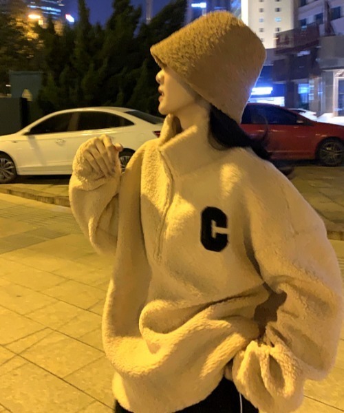 MANGROVE（マングローブ）の「ハイネックハーフジップボアプルオーバー（その他アウター・レディース・ベージュ/アイボリー・FREE）」の6枚目の写真