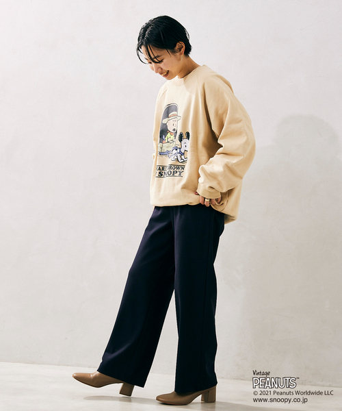 PEANUTS(ピーナッツ)の「【PEANUTS×SPORTS WEAR】別注 オーバーサイズ カラープリントスウェット(スウェット・メンズ・ベージュ/ネイビー/グレー/ブルー・MEDIUM/LARGE/X-LARGE)」の3枚目の写真