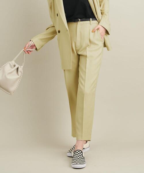BEAUTY&YOUTH UNITED ARROWS(ビューティーアンドユースユナイテッドアローズ)の「BY リネンライク ツイルタックテーパードパンツ -ウォッシャブル- ∴(その他パンツ・レディース・ベージュ/ネイビー/イエロー・S/M/L/XS)」の9枚目の写真