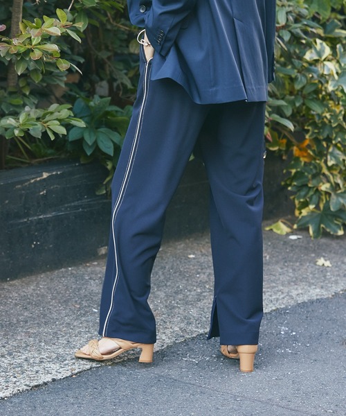 RIVE DROITE(リヴドロワ)の「サイドライントラックパンツ(その他パンツ・レディース・ネイビー・38/36)」の21枚目の写真