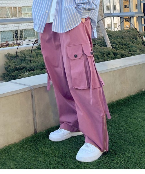 WEGO（ウィゴー）の「★WEGO/パラシュートワイドパンツ（カーゴパンツ・メンズ・ライトグレー/ピンク・MEDIUM/LARGE）」の2枚目の写真