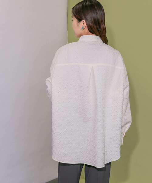 KBF（ケイビーエフ）の「ジャガードシャツ（シャツ/ブラウス・レディース・ブラック/アイボリー/イエロー系その他・ONE）」の7枚目の写真