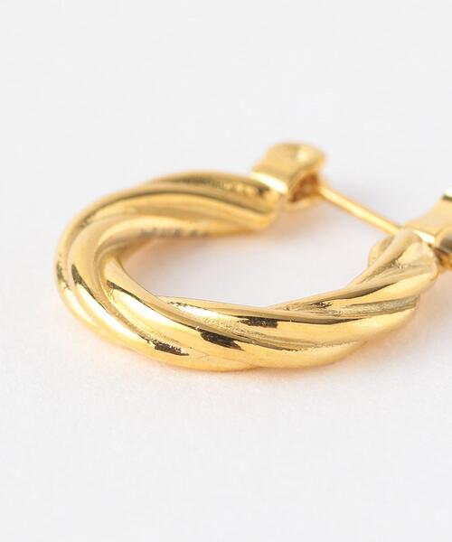by Preek(バイプリーク)の「<by Preek>ツイストスモール フープピアス(ピアス(両耳用)・レディース・ゴールド/シルバー・FREE)」の6枚目の写真
