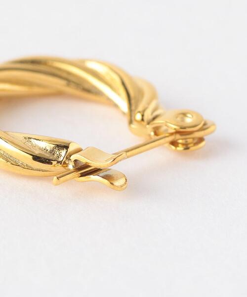 by Preek(バイプリーク)の「<by Preek>ツイストスモール フープピアス(ピアス(両耳用)・レディース・ゴールド/シルバー・FREE)」の7枚目の写真