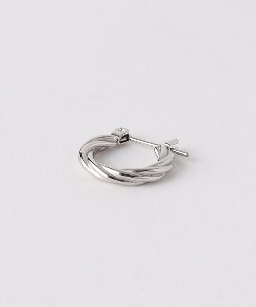by Preek(バイプリーク)の「<by Preek>ツイストスモール フープピアス(ピアス(両耳用)・レディース・ゴールド/シルバー・FREE)」の9枚目の写真