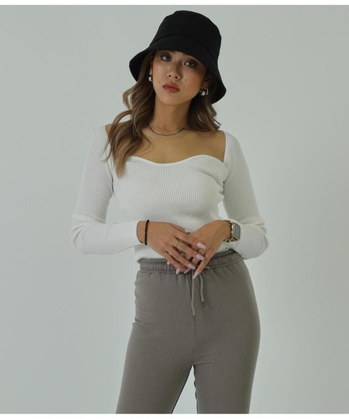 ANAP(アナップ)の「デコルテリブトップス(Tシャツ/カットソー・レディース・ホワイト/ブルー/ブラック・FREE)」の14枚目の写真