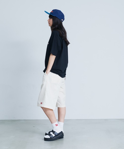 Dickies(ディッキーズ)の「【DICKIES/ディッキーズ】ワンポイントブランドロゴ ミニワッペン 半袖Tシャツ(Tシャツ/カットソー・メンズ・ダークグリーン/ブラック/ブルー/ホワイト/ベージュ・X-LARGE/LARGE/MEDIUM)」の22枚目の写真