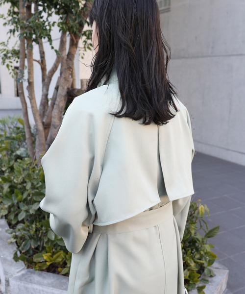 andme(アンドミー)の「2wayスタンドカラーボリューム袖トレンチコート(トレンチコート・レディース・ベージュ/ライトカーキ/グレイッシュベージュ・M)」の8枚目の写真