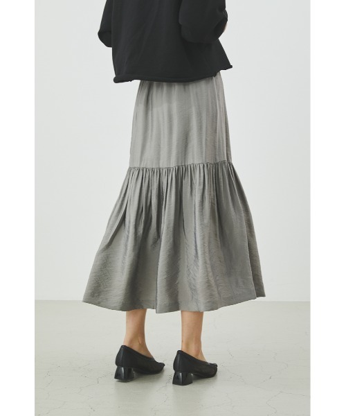 LILIDIA(リリディア)の「バックツイルティアードSK(スカート・レディース・グレー/ブラック・SMALL/MEDIUM)」の9枚目の写真