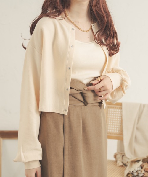 Ambre Neige(アンブルネージュ)の「ドットボタンカーディガン/【WEB/EC限定商品】(カーディガン/ボレロ・レディース・ライトグレー/ベージュ/アイボリー/ダークブラウン・FREE)」の1枚目の写真