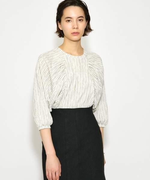 美品୨୧ THE PAUSE ウィムガゼット ギャザースリーブブラウス　白 THE PAUSE】ギャザースリーブブラウス | Whim Gazette(ウィム