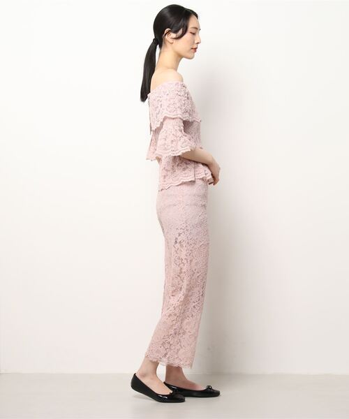 Jasmine Grandiflorum(ジャスミングランディフローラム)の「【Jasmine】総レースピンクオフショルセットアップ (SS)(ワンピース・レディース・ピンク・SMALL)」の3枚目の写真