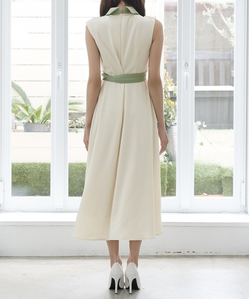 Julia Boutique（ジュリアブティック）の「フレア・配色デザインシャツワンピース/22087（ワンピース・レディース・ホワイト/ブラック/ベージュ/グリーン系・ONE）」の13枚目の写真