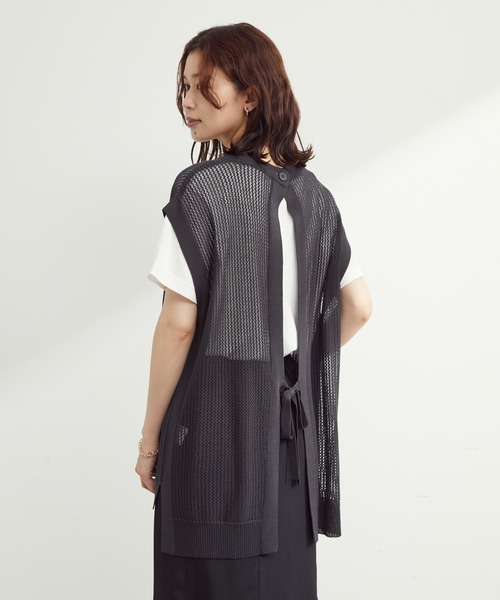 Green　Parks（グリーンパークス）の「バックデザインチュニックベスト（ベスト・レディース・オフホワイト/ブルー/ダークグレー・FREE）」の3枚目の写真