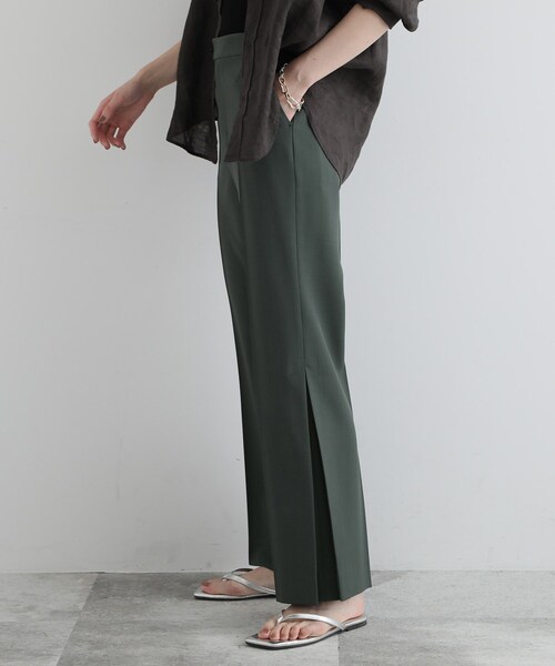 INDIVI（インディヴィ）の「◆【洗える】サイドタック フレアパンツ（その他パンツ・レディース・ブラック/ダークグリーン/ワインレッド/ライトベージュ・13/15 /12/17/36/19/40/05/03/38）」の6枚目の写真