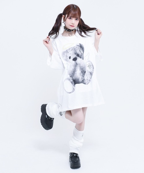 TRAVAS TOKYO（トラバス トウキョウ）の「『TRAVAS TOKYO/トラバス トーキョー』Rhinestone Angel bear BIG H/S Tee/ラインストーン天使くまプリント半袖Tシャツ（Tシャツ/カットソー・レディース・ホワイト/ブラック/ブルー・FREE）」の6枚目の写真